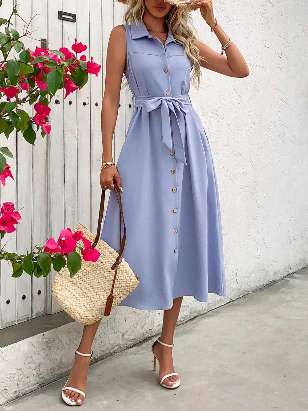Minimalist Sleeveless Belted Dress – Warm-Weather Classic