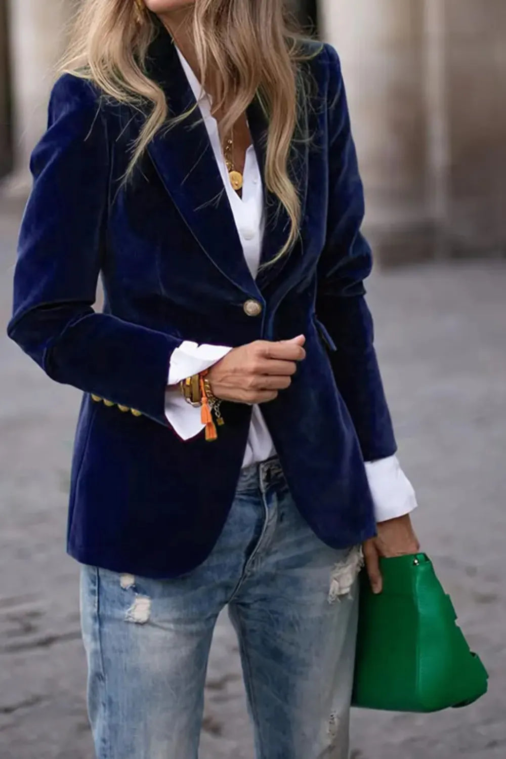 Single-Button Lapel Blazer – Timeless & Tailored
