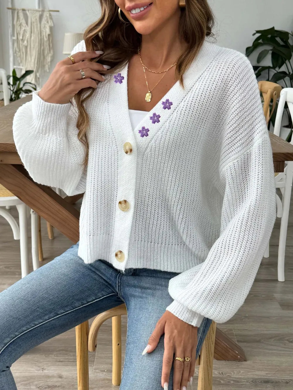 Cropped Sweater Jacket with Delicate Floral Embroidery