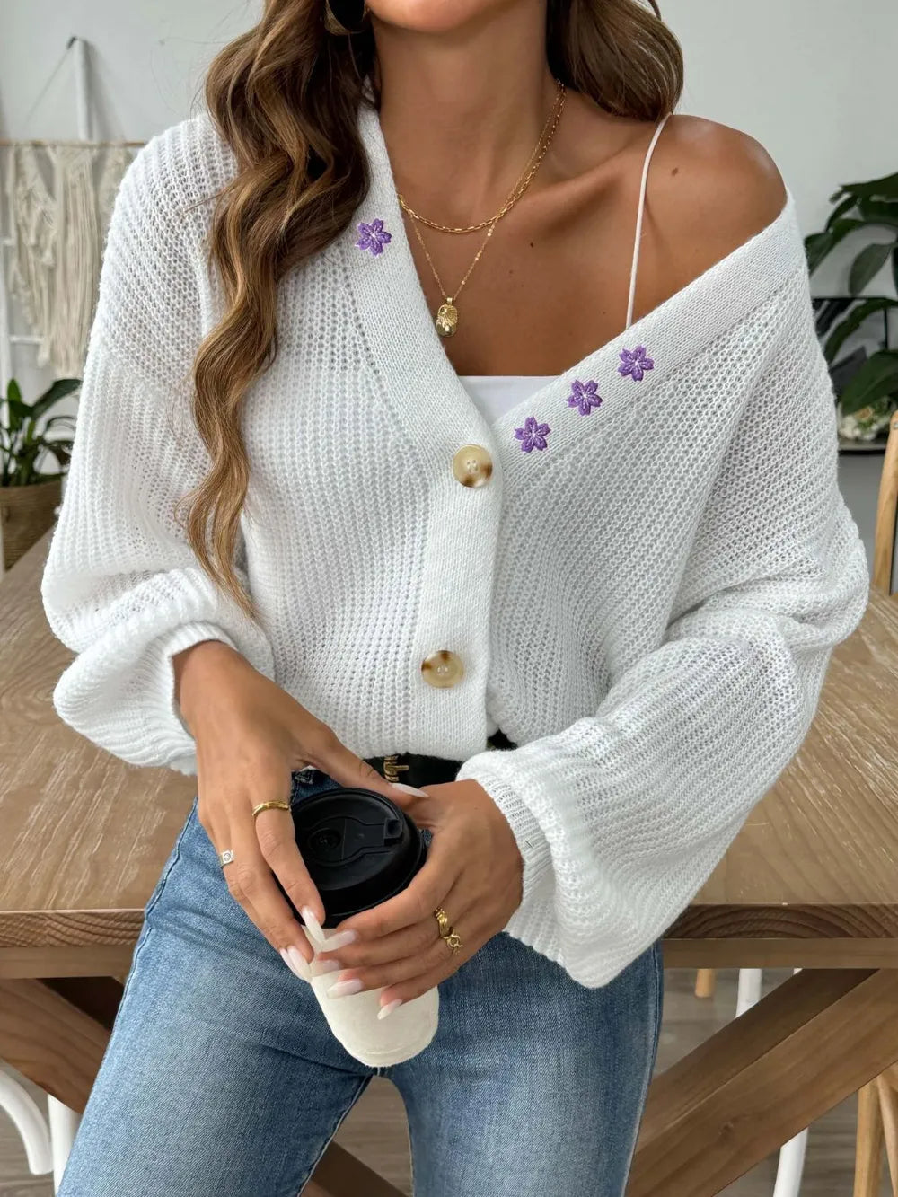Cropped Sweater Jacket with Delicate Floral Embroidery