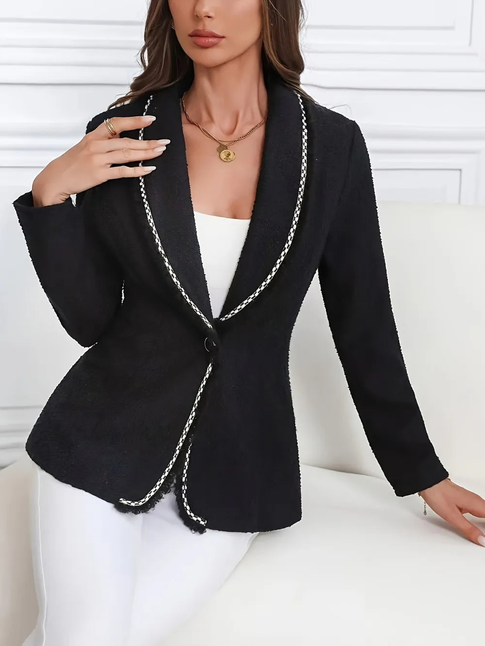 Classic Single-Breasted Lapel Blazer