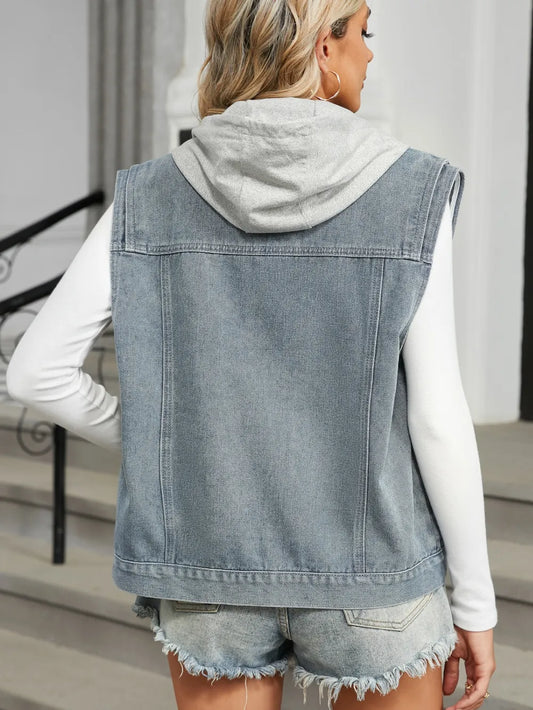 Button-Front Denim Vest – Laid-Back & Layer-Ready