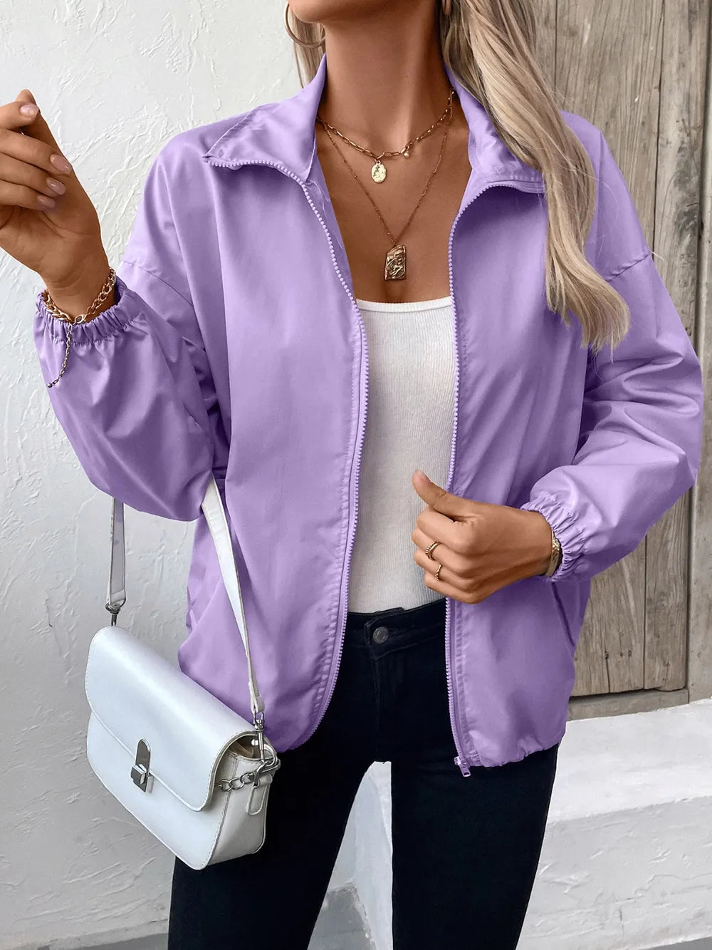 The Pocket Jacket – Cool, Comfy, and Effortlessly Stylish