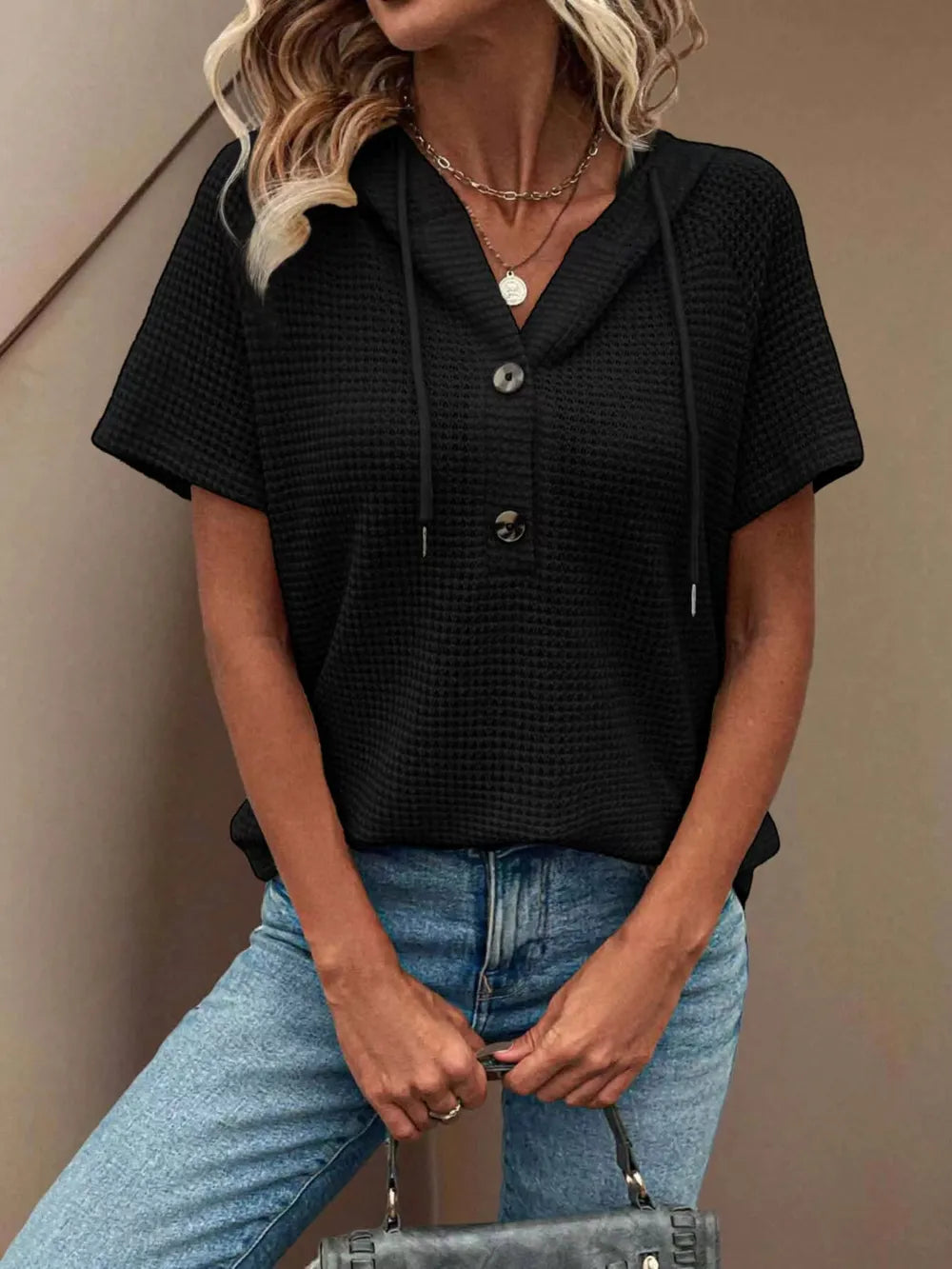 Cozy Waffle-Knit Hooded Blouse – Short Sleeves for Easy, Everyday Style