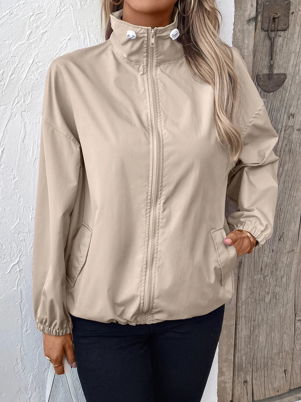 The Pocket Jacket – Cool, Comfy, and Effortlessly Stylish