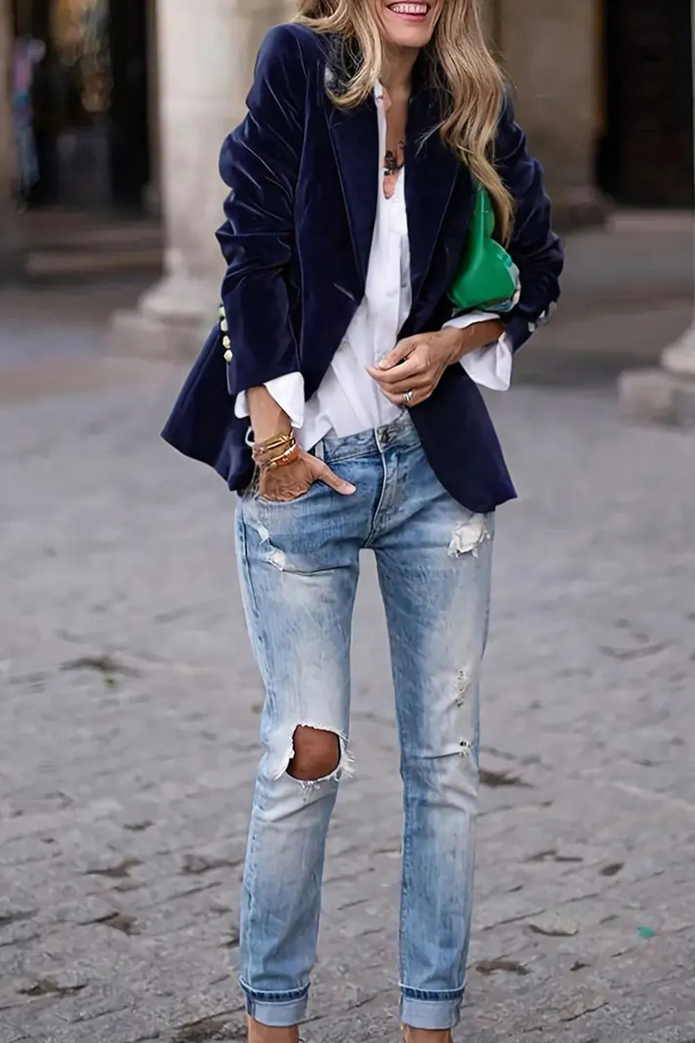 Single-Button Lapel Blazer – Timeless & Tailored