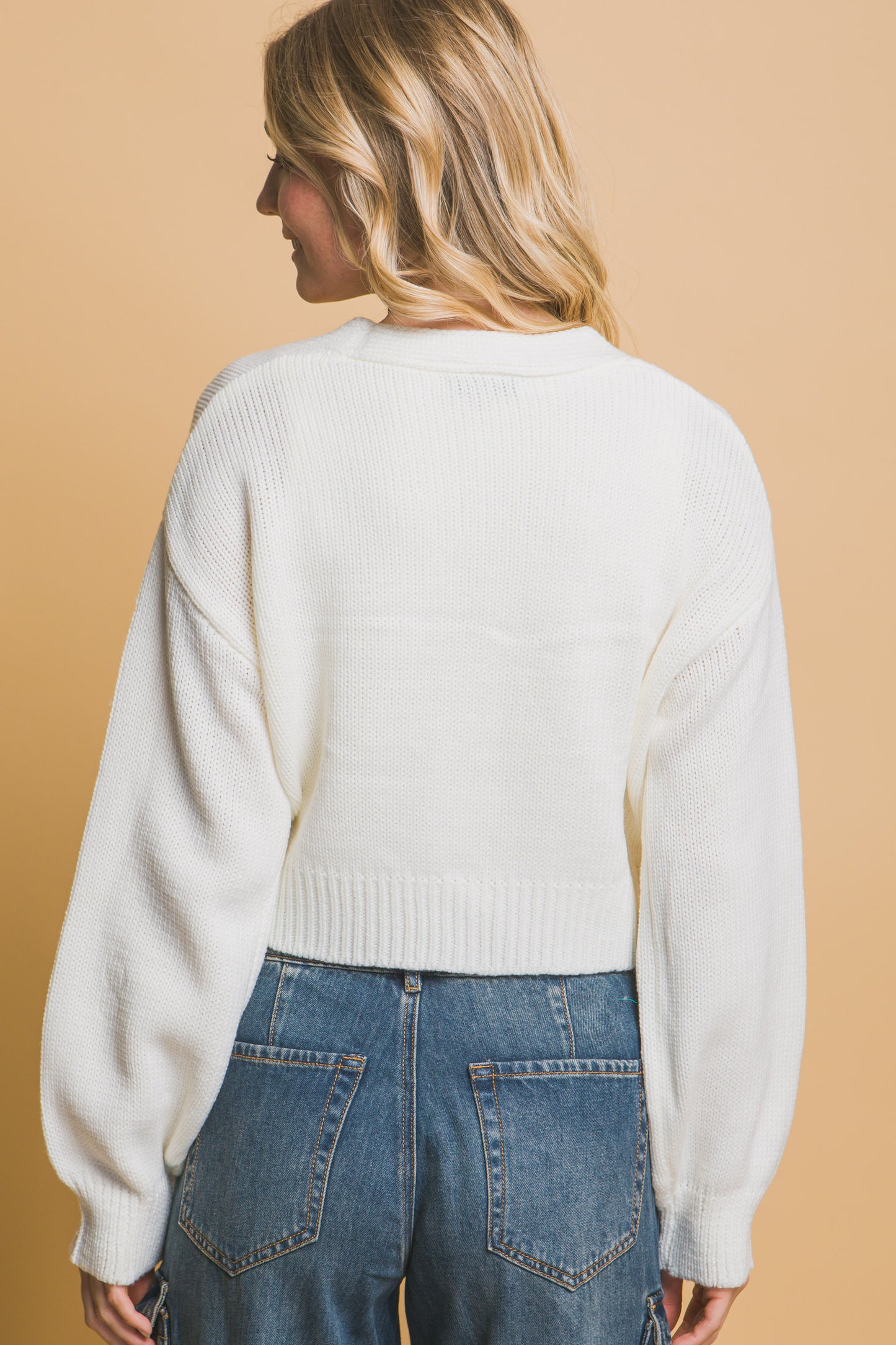 Mid-Cropped Cardigan Rose on White