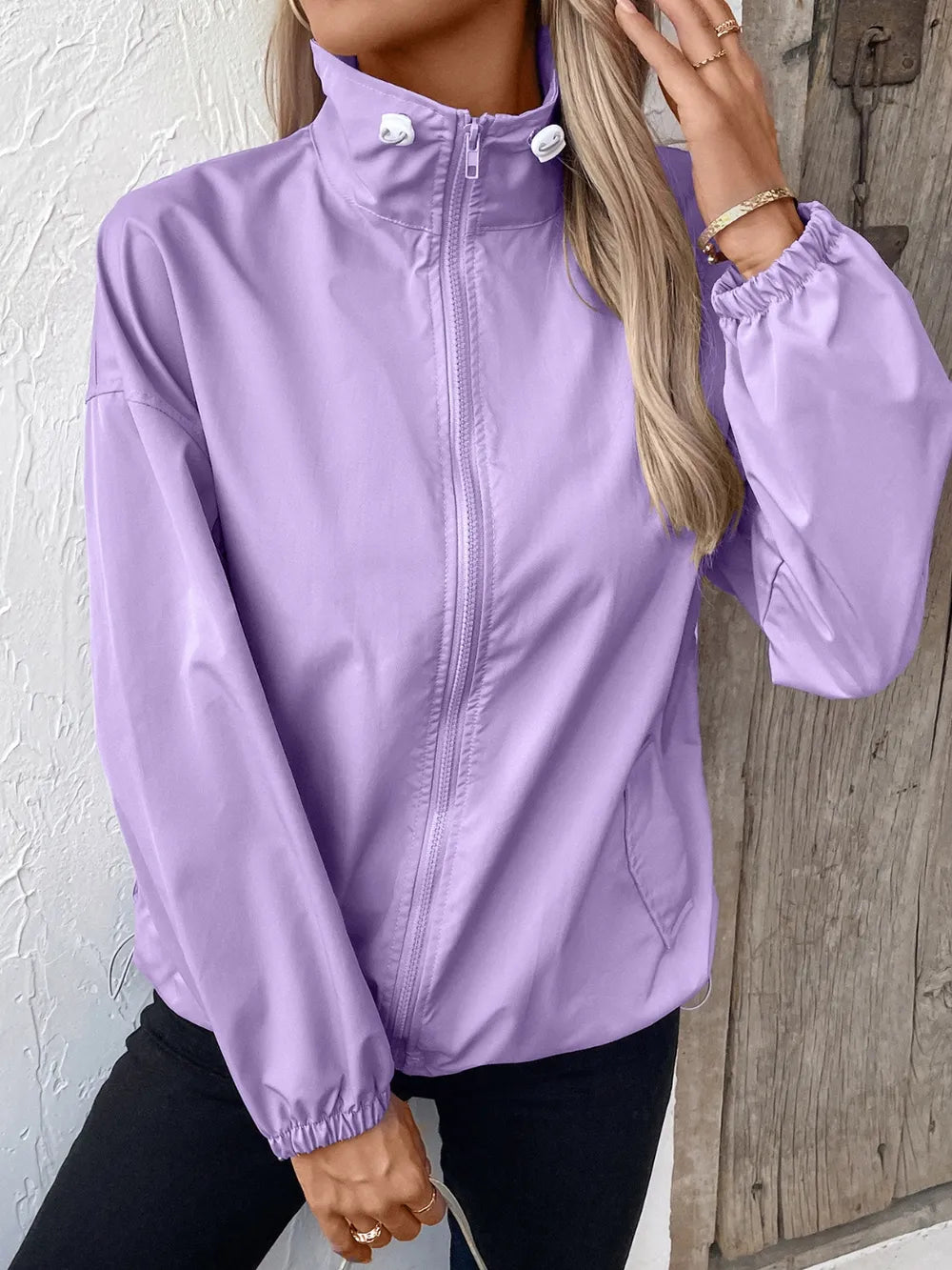 The Pocket Jacket – Cool, Comfy, and Effortlessly Stylish