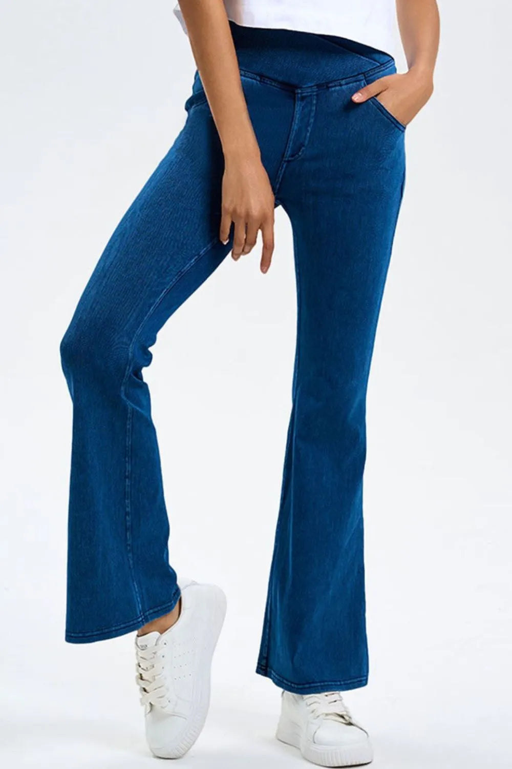 High-Stretch Bootcut Jeans with Pockets