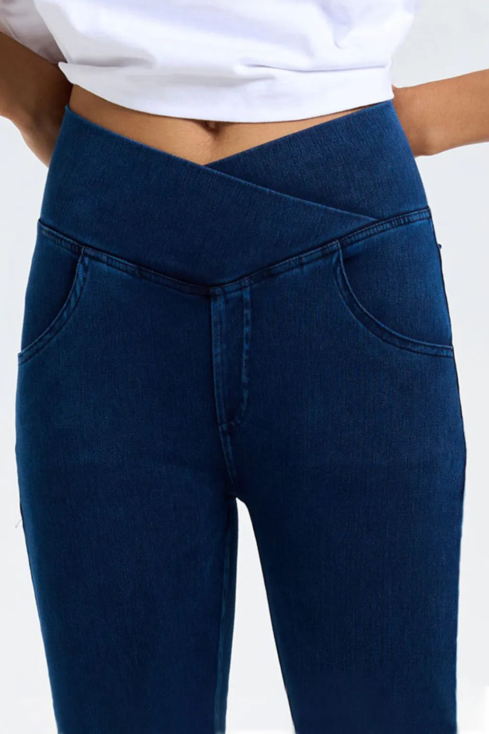 High-Stretch Bootcut Jeans with Pockets
