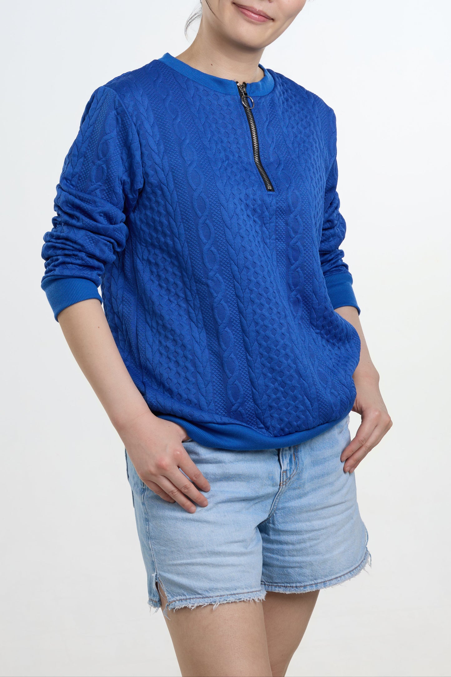 Textured Half Zip Sweatshirt – Long Sleeves for Comfort and Style