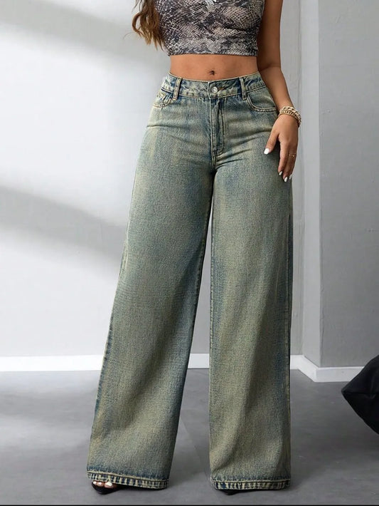 High-Waist Wide-Leg Jeans – Timelessly Chic, Perfect for Any Occasion