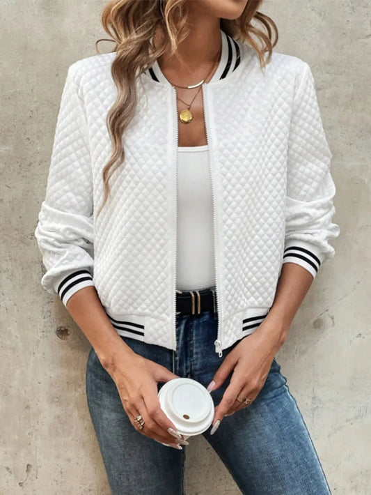 Chic Zip-Up Jacket with Long Sleeves