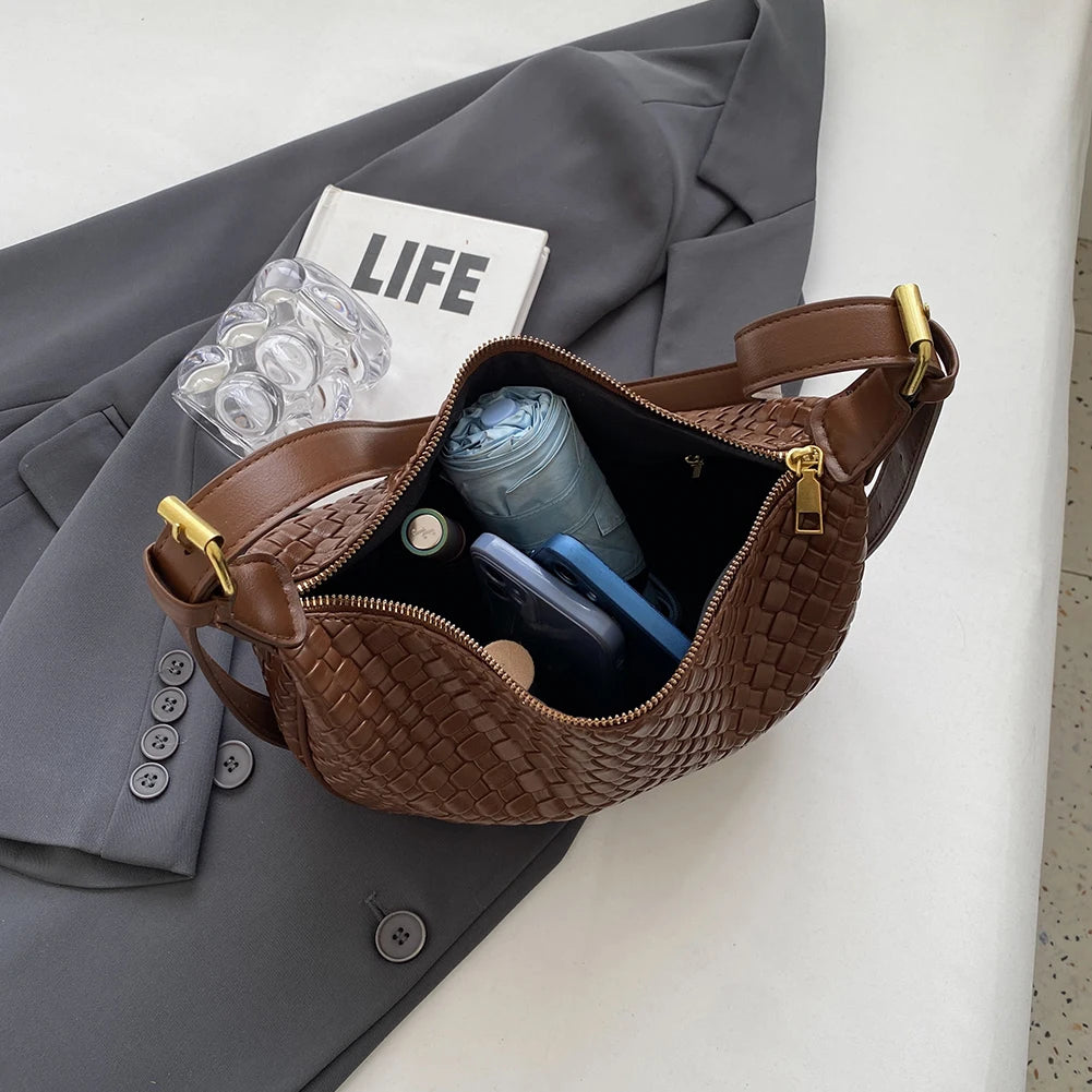 Versatile Single Shoulder crossbody dumplings Round Bag