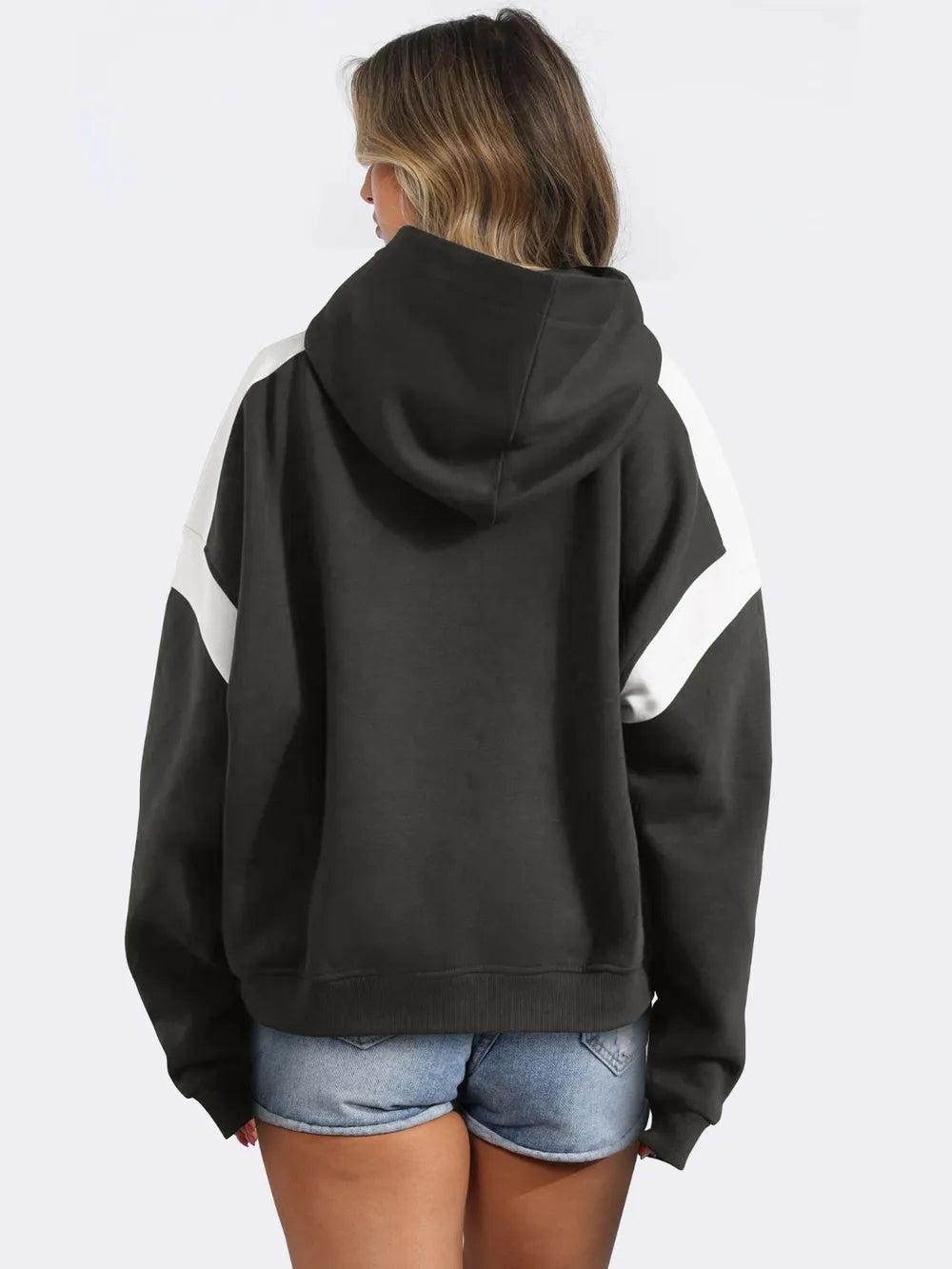 Long Sleeve Hoodie with Contrast Detailing and Dropped Shoulders – Relaxed and Trendy