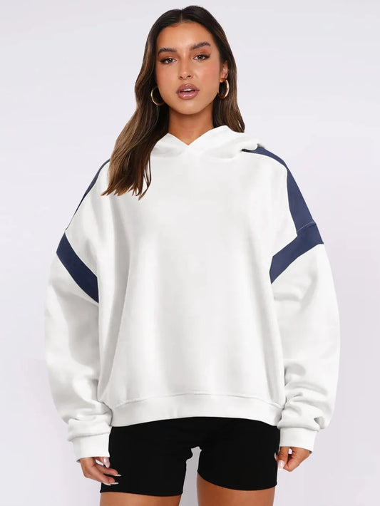 Long Sleeve Hoodie with Contrast Detailing and Dropped Shoulders – Relaxed and Trendy